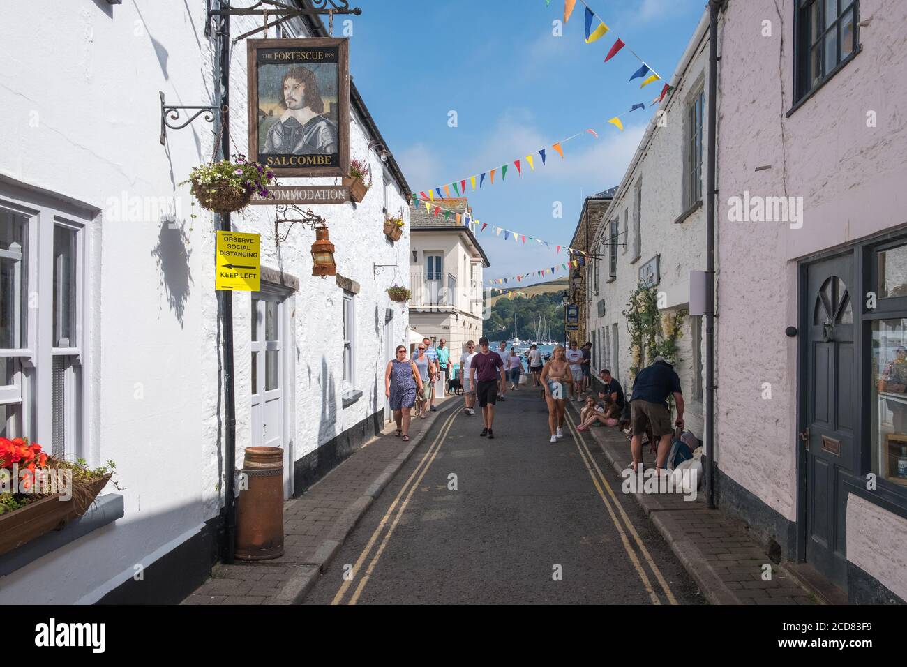 La casa pubblica Fortesque Inn in Union Street, Salcombe, South Hams, Devon, una popolare località turistica Foto Stock