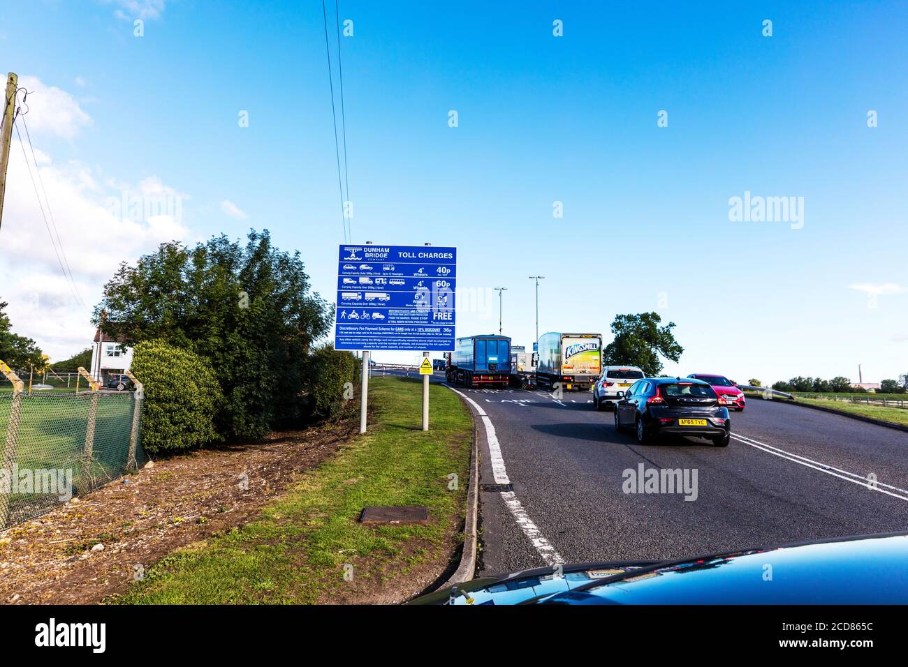 Dunham Bridge, Lincolnshire Toll Bridge, Regno Unito, Inghilterra, ponte a pedaggio, strada a pedaggio, strada, ponte, pedaggio, pedaggio, segnaletica, segnaletica, pedaggi Foto Stock