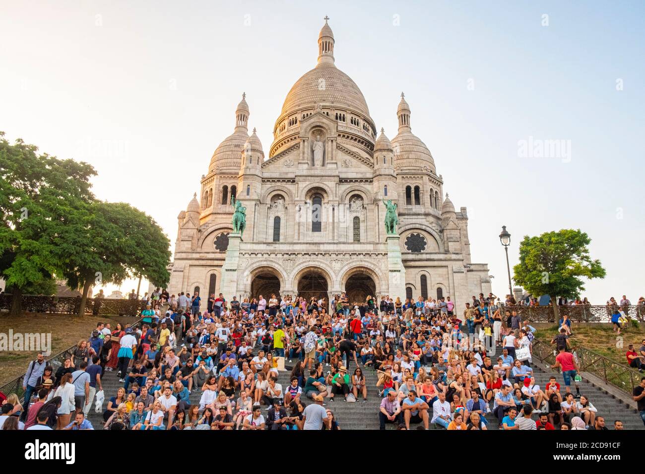 Francia, Parigi, la collina di Montmartre e il Sacro Cuore Foto Stock