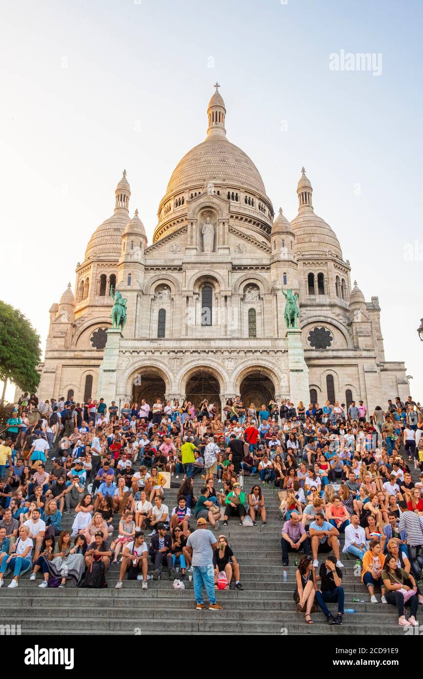 Francia, Parigi, la collina di Montmartre e il Sacro Cuore Foto Stock
