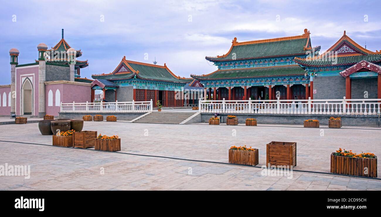 Palazzo del Re e Mausoleo, / Palazzo del Re di Hami dell'epoca dei Khanganati uighur, Hami / Kumul, Xinjiang, Cina Foto Stock