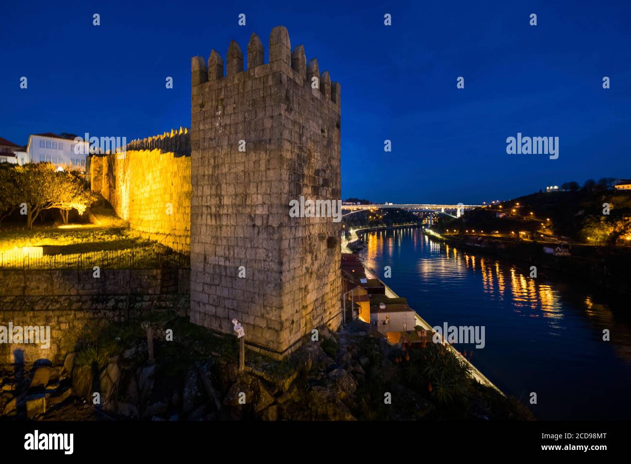 Portogallo, Douro, Porto, Re Ferdinando mura fortificate Foto Stock