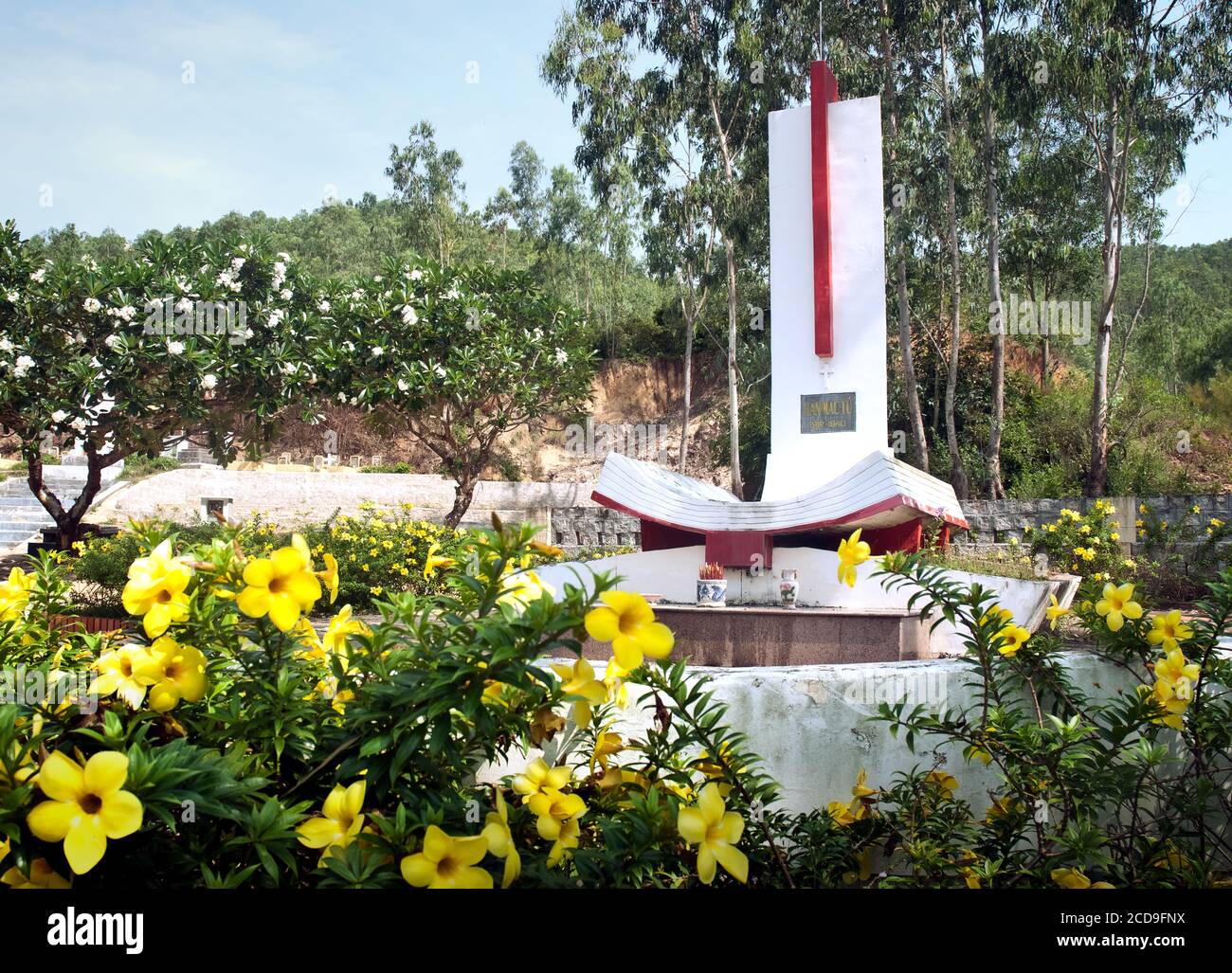 La tomba del poeta Han Mac Tu, nella provincia di Binh Dinh, in Vietnam Foto Stock