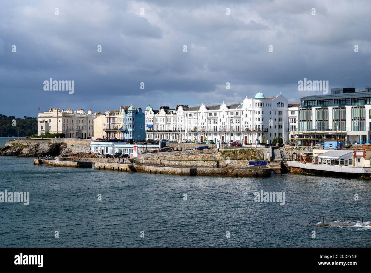 West Hoe Pier (1880) e Grand Parade, Plymouth Devon, Inghilterra, Regno Unito. Foto Stock