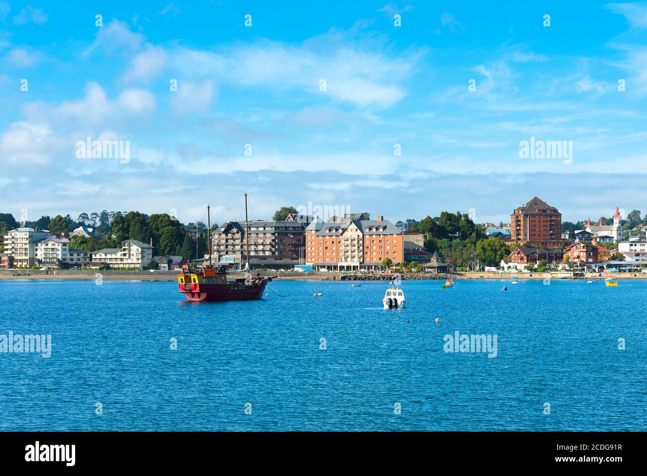 Puerto Varas sulle rive del lago Llanquihue, X Regione de Los Lagos, Cile Foto Stock