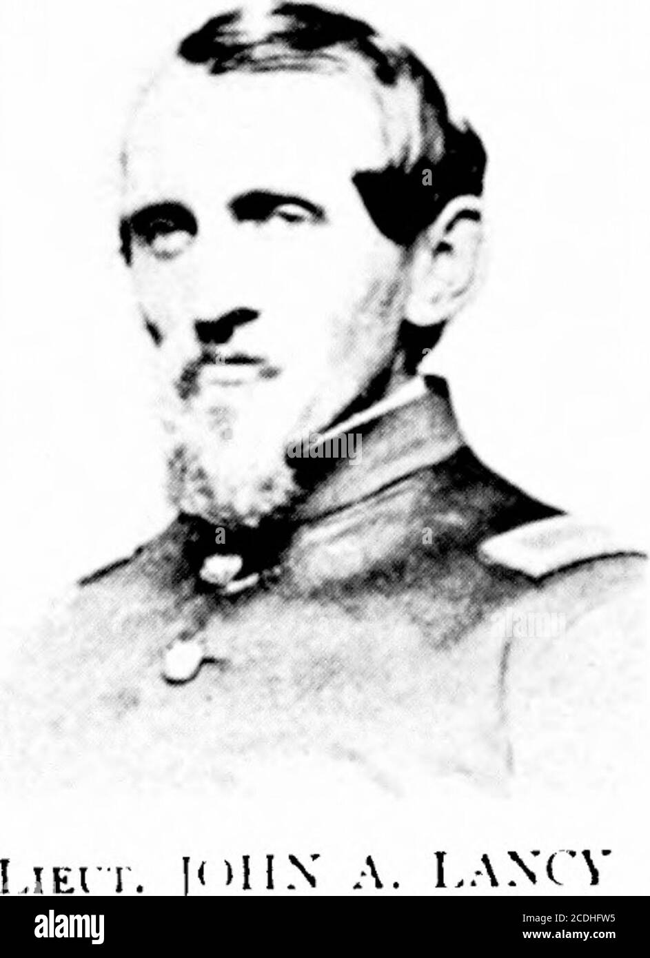 . La prima artiglieria pesante del Maine, 1861-1865 [risorsa elettronica]: Una storia della sua parte e posto nella guerra per l'Unione, con un profilo delle cause di guerra e dei relativi risultati al nostro paese . Liei-t. !IIN . I.AT&lt; lli:i,i)i:k.. Primo Likuikxant JOHN N BATCHELDKR. Il tenente Hatchelder è entrato a far parte di Hampden come Sergente, promosso secondo tenente il 18 gennaio 1864, primo tenente, il 13 dicembre. 1864.partecipò a tutti i servizi e le marce e le battaglie del regio, fu ferito a Sailors Creek, il 6 aprile 1865; si mise in marcia May15, 1865. Fin dalla guerra è stato soprattutto al servizio di Th Foto Stock