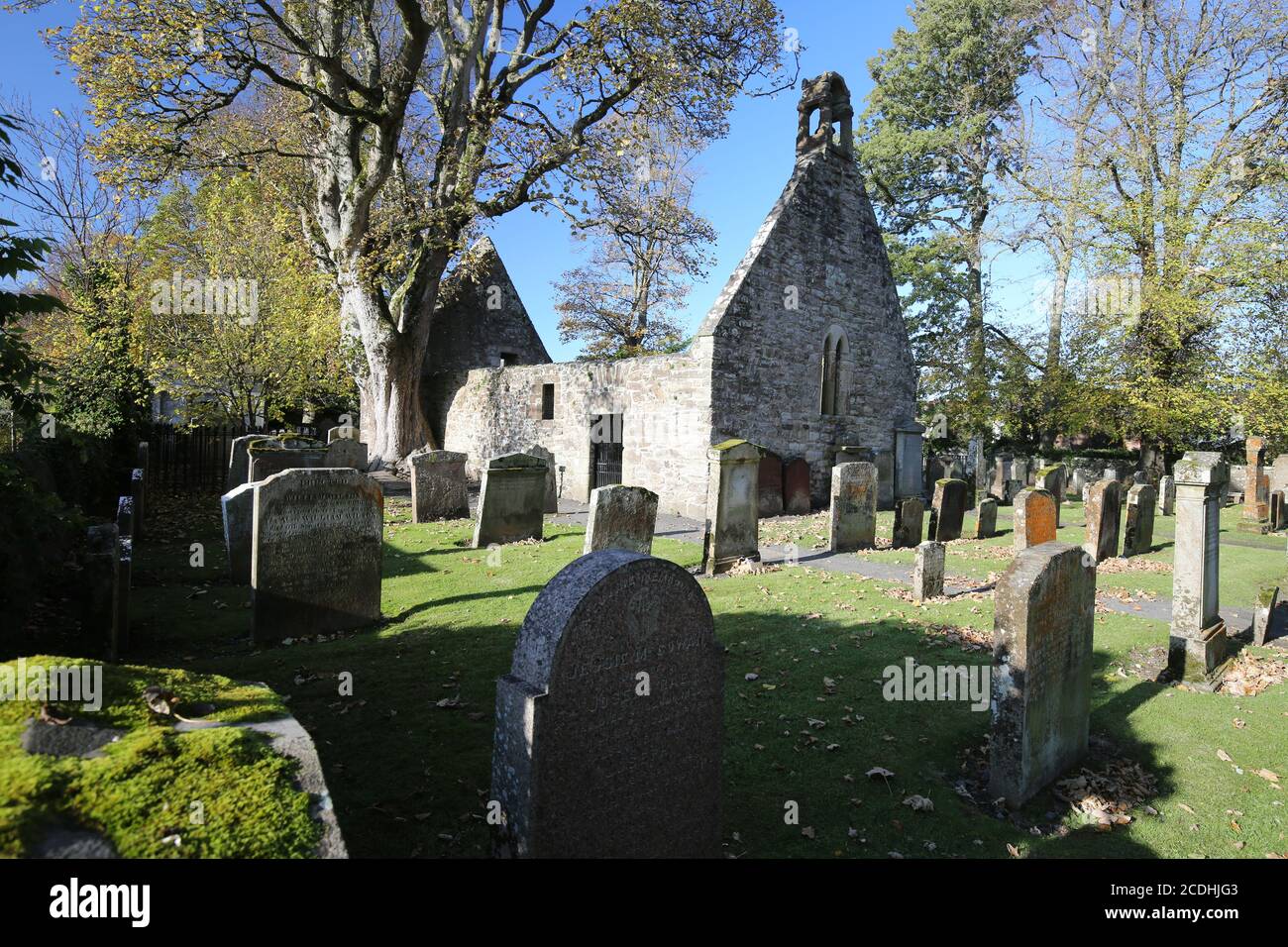 Alloway Auld Kirk, Ayrshire, Scozia, risale al 16 ° secolo, ha ispirato Robert Burns a scrivere la poesia tale di Tam o Shanter Foto Stock