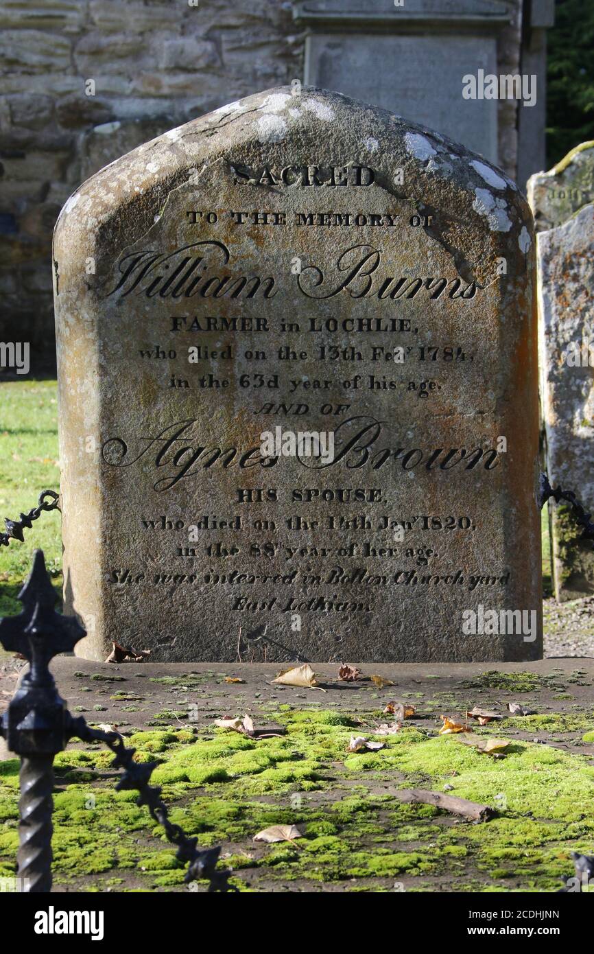 Alloway Auld Kirk, Ayrshire, Scozia, risale al 16 ° secolo, ha ispirato Robert Burns a scrivere la poesia tale di Tam o Shanter Foto Stock
