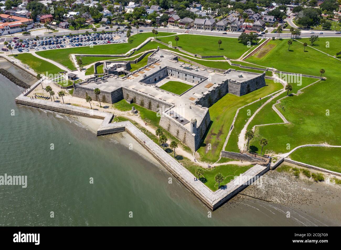 Veduta aerea del Castillo de San Marcos, il più antico forte in muratura degli Stati Uniti continentali a St. Augustine, Florida. Foto Stock