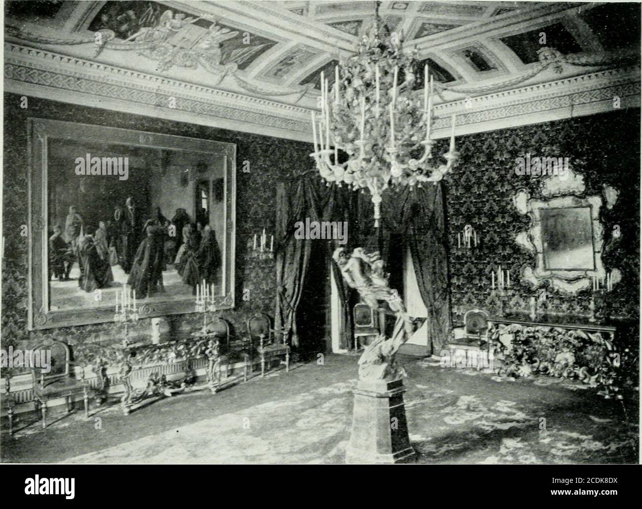 . Collezione di monografie illustra . CESARE MARIANI : EPISODIO DELLA VITA DI S, EMIDIO. AFFRESCO NEL DUOMO. (Punto Sansoni). 1^.6 ITALIA ARTISTICA nel 1860, dopo la battaglia di Castelfidardo, che liberò le ]Iarca dal giogo pa-pallido, Ascoli div^enne capoluogo di provincia. Durata il secolo scorso non vi fu per moltissimi anni in questa città unagrande produzione di opere darte. Vi furono invece alcuni periodi di tempo fune-stissimi per il suo patrimonio artistico ; imperocché gli ascolani dovettero subire più volteil danno e la vergogna di essere privati di moli capolavori della cui perdi Foto Stock