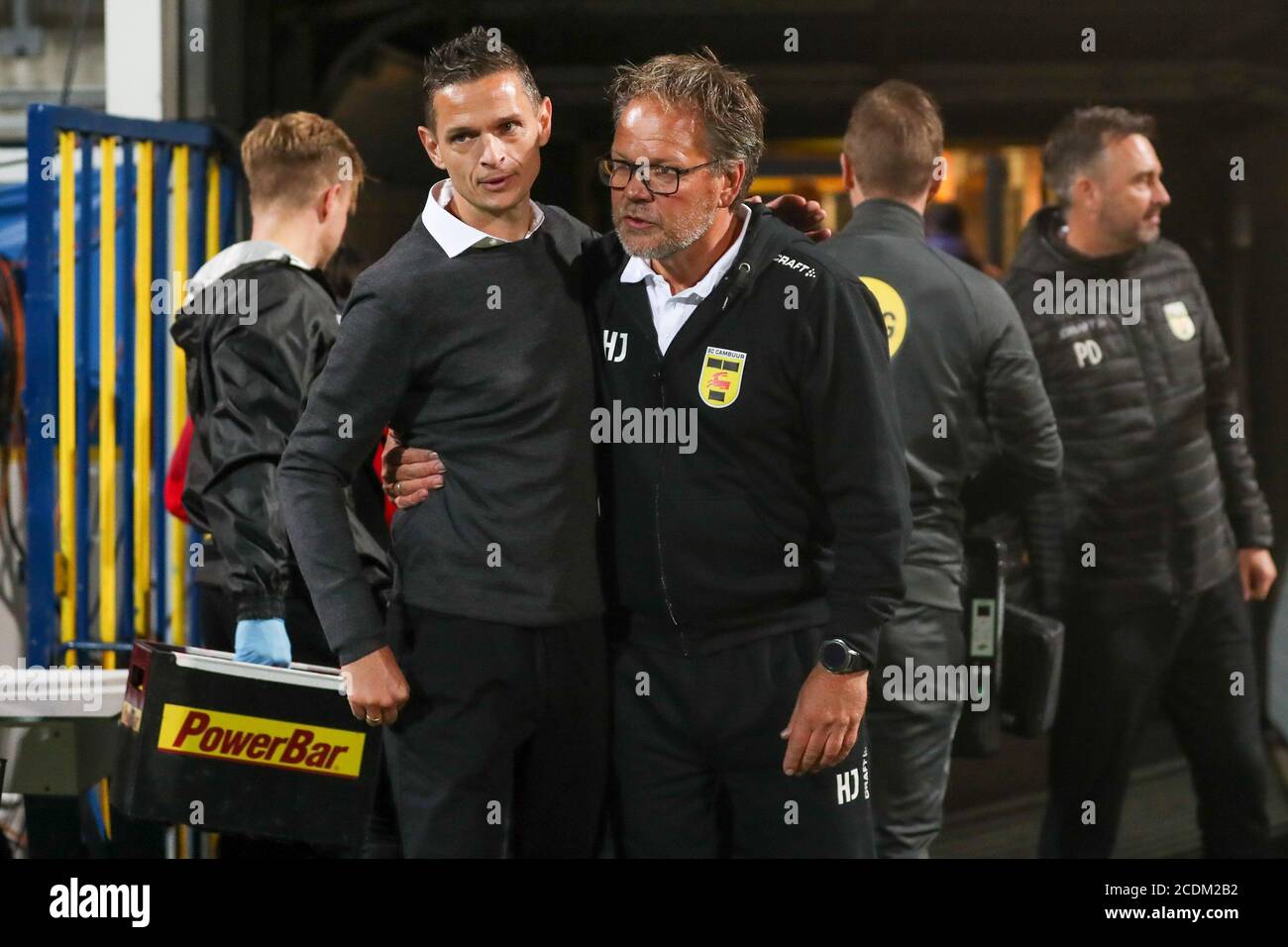 LEEUWARDEN, PAESI BASSI - 28 AGOSTO: Rogier Meijer di NEC, Henk de Jong di Cambuur durante la partita di Keukenkampioen tra Cambuur e NEC il 28 agosto 2020 a Leeuwarden, Paesi Bassi. *** Local Caption *** Rogier Meijer, Henk de Jong Foto Stock