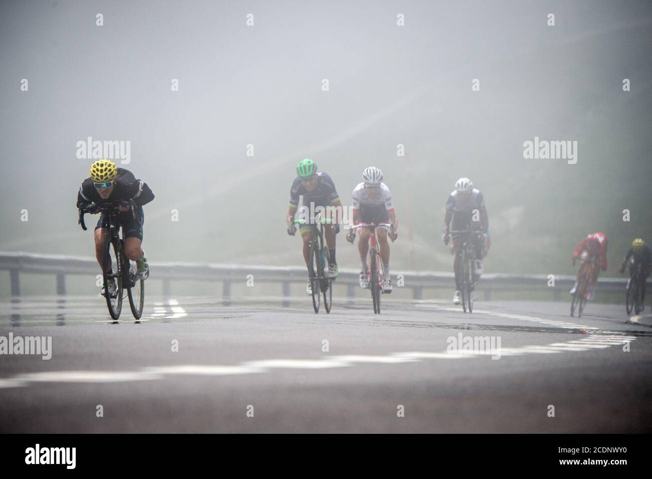 2016 Tour De France Stage 10 Escaldes-Engordany a Revel. Decente del Port d'Envalira. Foto Stock
