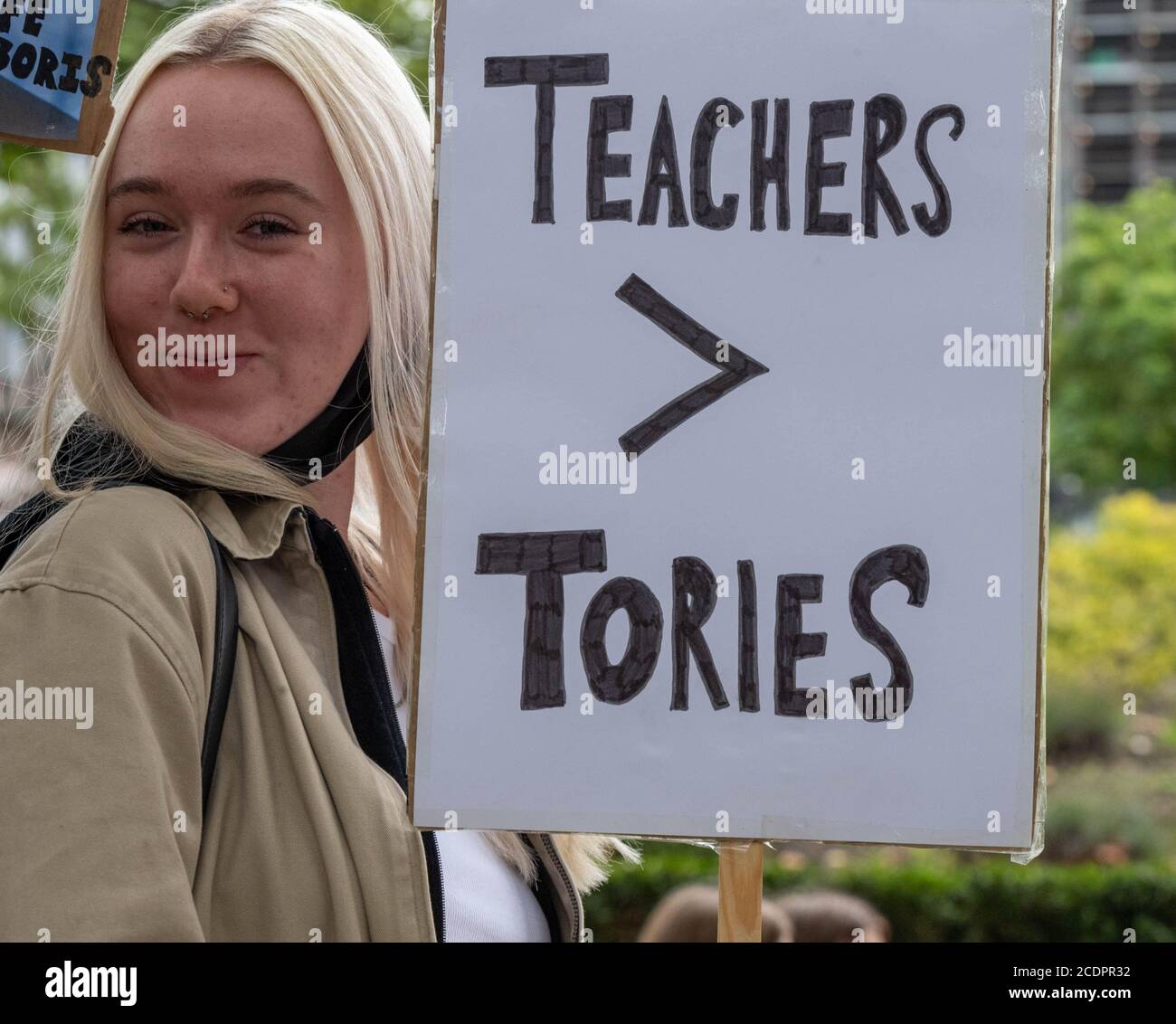 Londra 29 agosto 2020 una protesta di sciopero di livello 21 da parte degli studenti di Parliament Square, Londra UK contro il processo di livello A di quest'anno. Credit: Ian Davidson/Alamy Live News Foto Stock