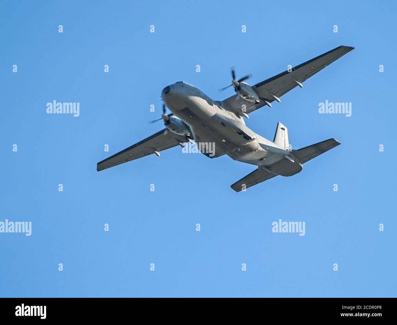 Aereo militare in cielo Foto Stock