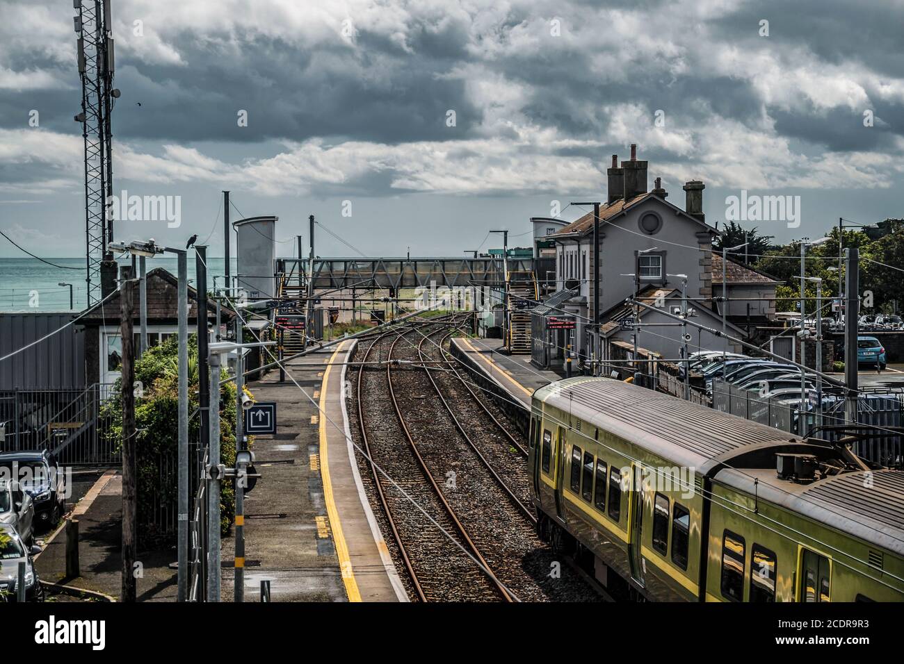 Visitare Greystones. La stazione ferroviaria, Co. Wicklow, Irlanda Foto Stock
