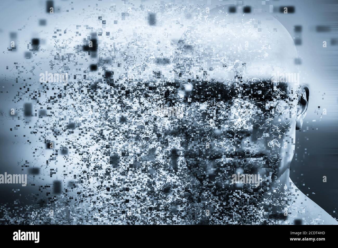 Faccia dell'uomo con effetto di dispersione dei pixel. Concetto di tecnologia, scienza moderna ma anche disintegrazione Foto Stock