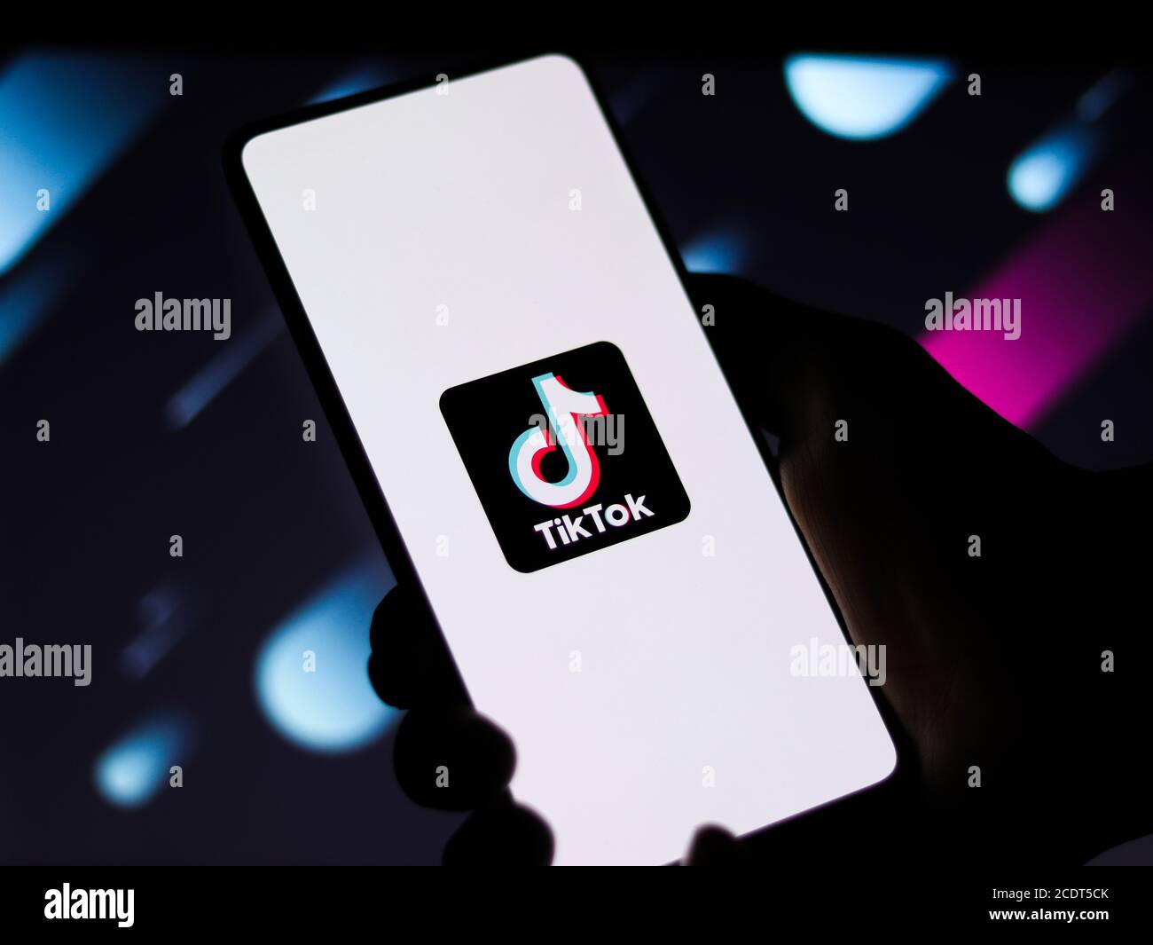Assam, india - Agosto 8, 2020 : il logo dell'app Tiktok sull'immagine dello stock dello schermo del telefono. Foto Stock