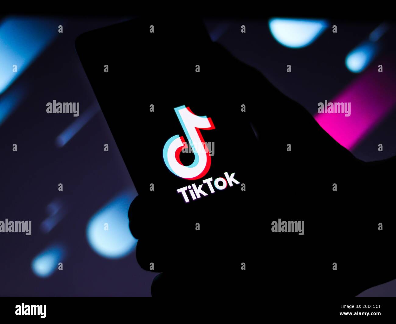 Assam, india - Agosto 8, 2020 : il logo dell'app Tiktok sull'immagine dello stock dello schermo del telefono. Foto Stock