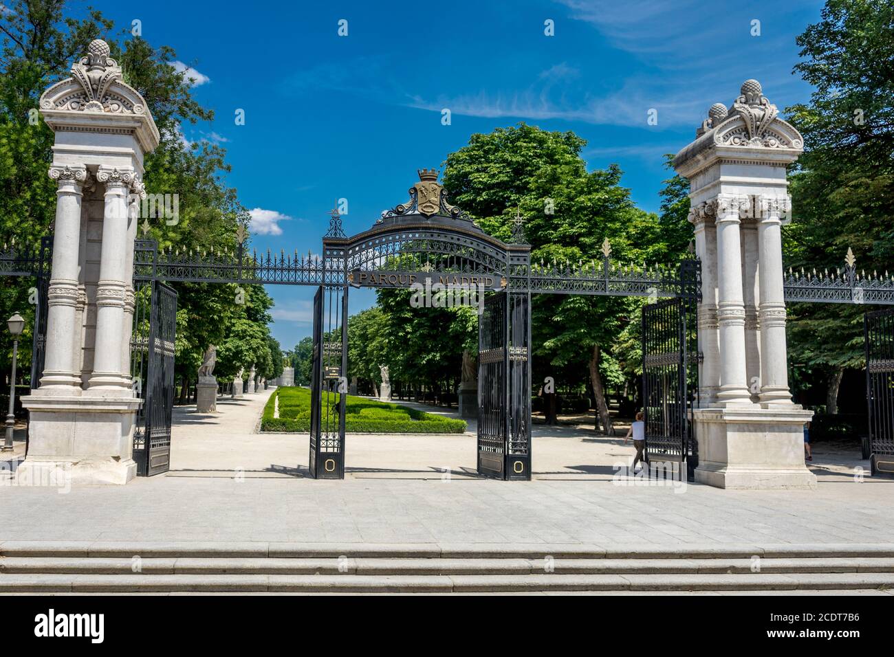 Porte al parco centrale nella città di Madrid in Spagna, Europa Foto Stock