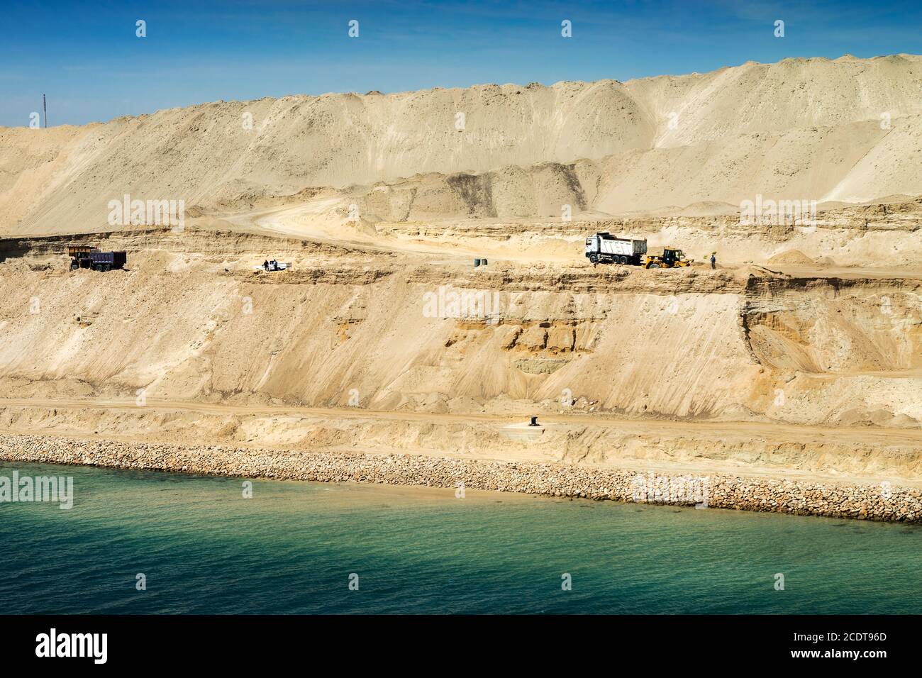 Esecuzione dei restanti lavori di costruzione della nuova espansione Canale del canale di Suez Foto Stock