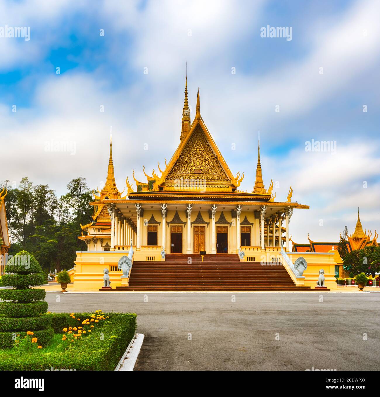 La sala del trono all'interno del Palazzo reale di Phnom Penh, Cambogia Foto Stock