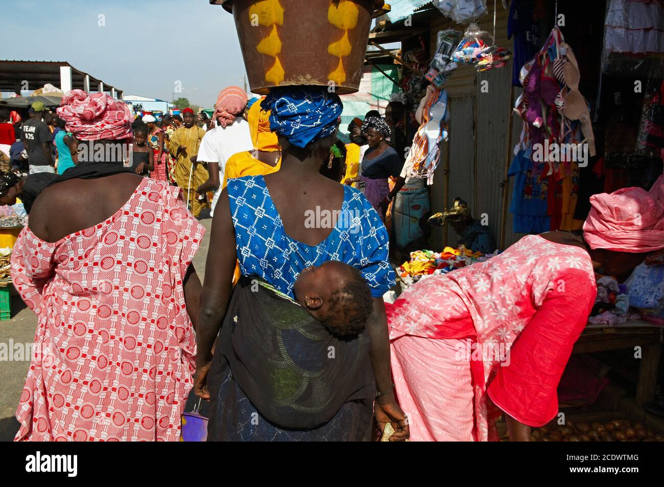 Senegal, mercato di Mbour sul "piccolo cote" (piccola costa). Foto Stock