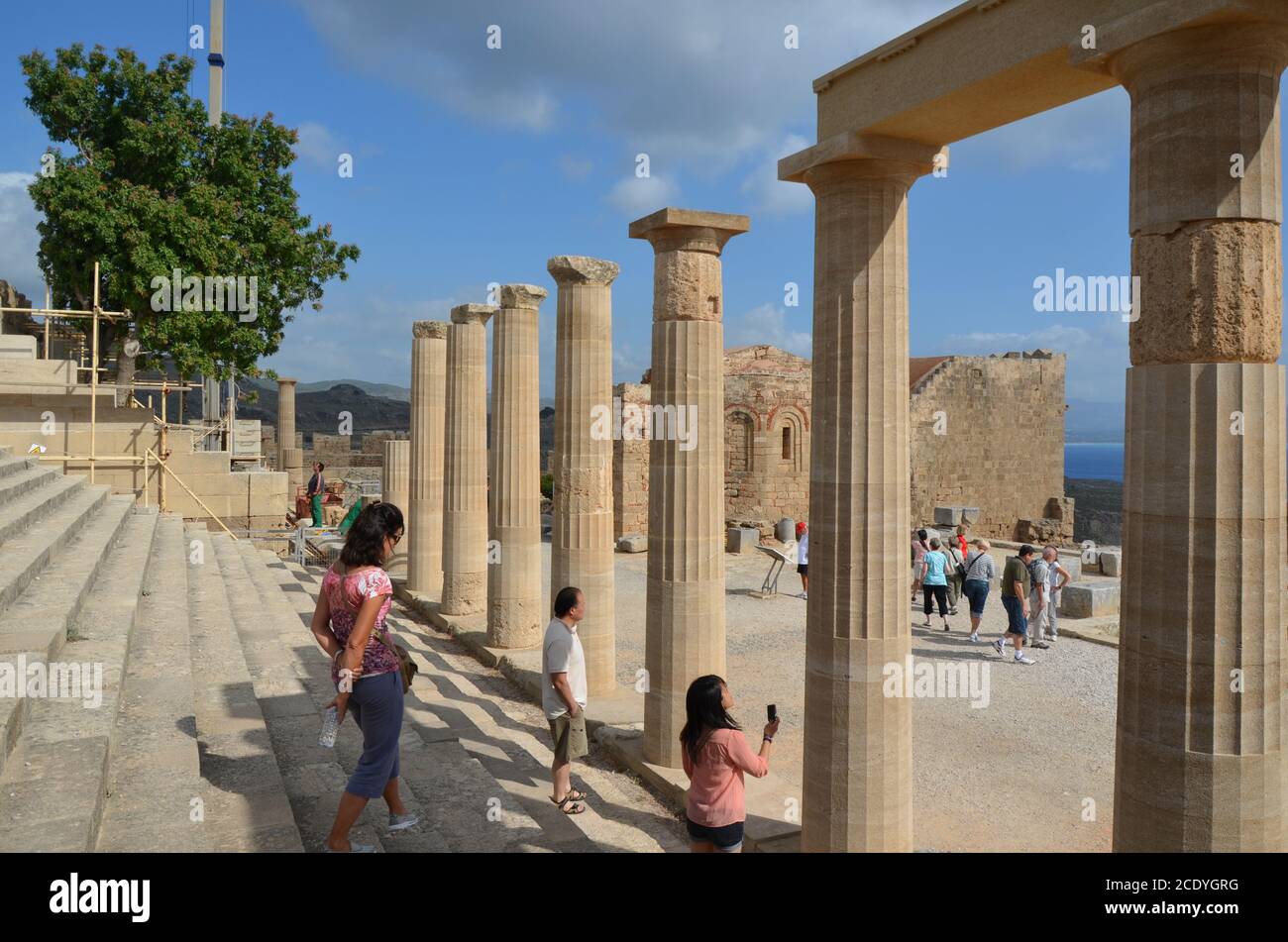Il tempio dorico di Athena Lindia, Acropoli di Lindos Rodi, Grecia Foto Stock