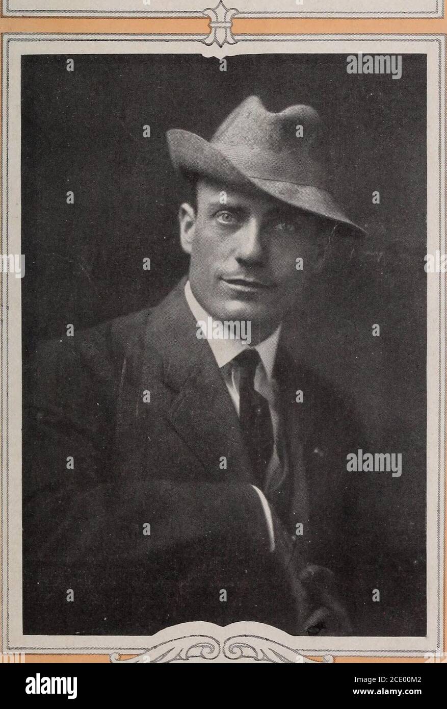 . Ritratto . Tle libro, UNA breve conversazione sul negativo rendere spedito libero. Hammer Dry Plate Company Ansco Building 129-131 West Twenty-second Street New York City ®: Le nostre filiali, i distributori all'ingrosso, e dove si trova ANSCO COMPANY Ansco Bldg., 129-131 W. Twenty-Second Street, New York City ANSCO COMPANY 46 Cornhill, Boston, Mass. ANSCO COMPANY 228 East Fifth Avenue, Cincinnati, Ohio ANSCO COMPANY 407 North Broadway, St. Louis, Mo. ANSCO COMPANY Commercial Building, First Avenue North e Third Street, Minneapolis, Minnn. ANSCO COMPANY 171-173 Second Street, San Francisco, Cal. ANSCO COMPANY70 Foto Stock