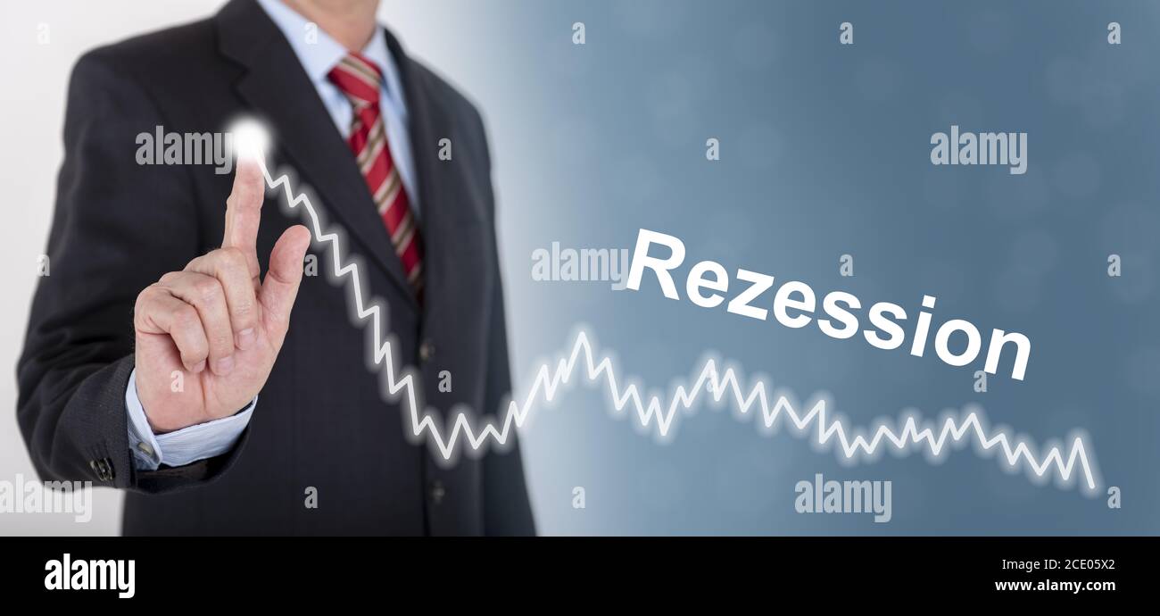 uomo d'affari mostra il grafico del mercato azionario Foto Stock