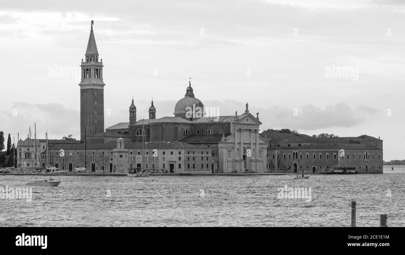 Tramonto emozionale sulla Chiesa di San Giorgio, Venezia, Italia Foto Stock