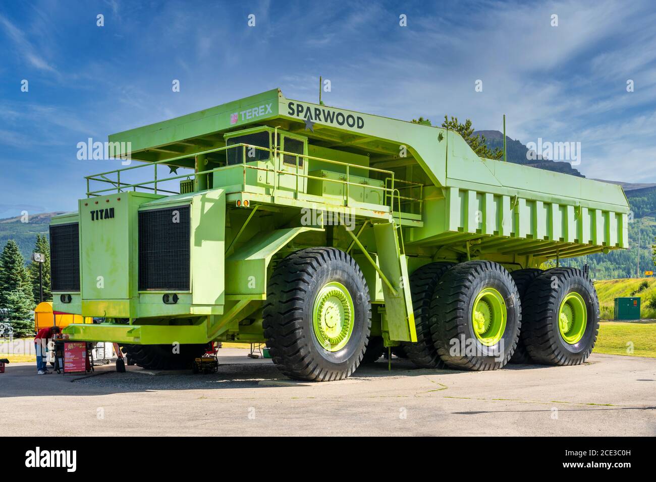 Il più grande camion al mondo a Sparwood, British Columbia, Canada. Foto Stock