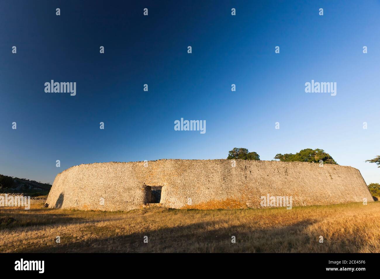 Grandi rovine dello Zimbabwe, la struttura principale 'la Grande enclosure', antica capitale della civiltà Bantu, provincia di Masvingo, Zimbabwe, Africa Foto Stock