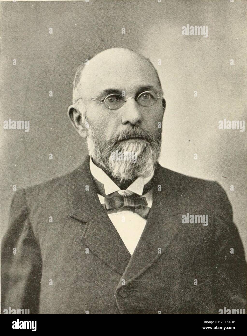 . La storia della famiglia Brigham; un record di diverse migliaia di discendenti di Thomas Brigham l'emigrante, 1603-1653 . b. 30 giugno 1858; d. in Byron, N. Y., maggio 1860.III Fanny Amelia, b. 10 giugno 1860; m. 3 settembre 1881, Luther S.Arnold. CH. (Arnold): 1 Douglass Luther, n. 23 giugno 1882; Università Statale, Madi-son, Wisconsin, nel 1905. 2 Willard Henry, h. 14 Dic, 1884; presso la state University di Madison, nel 1905. 3 Fanny, b. 8 febbraio 1887; d. 1887. 4 Harold A., h. 3 marzo 1888. 749 iv Giorgio Francese, n. in Fredonia, 12 Gen., 1B63. V Susan Risley, n. a Chicago, 21 febbraio 1865; d. 21 luglio 1865. 750 v Foto Stock