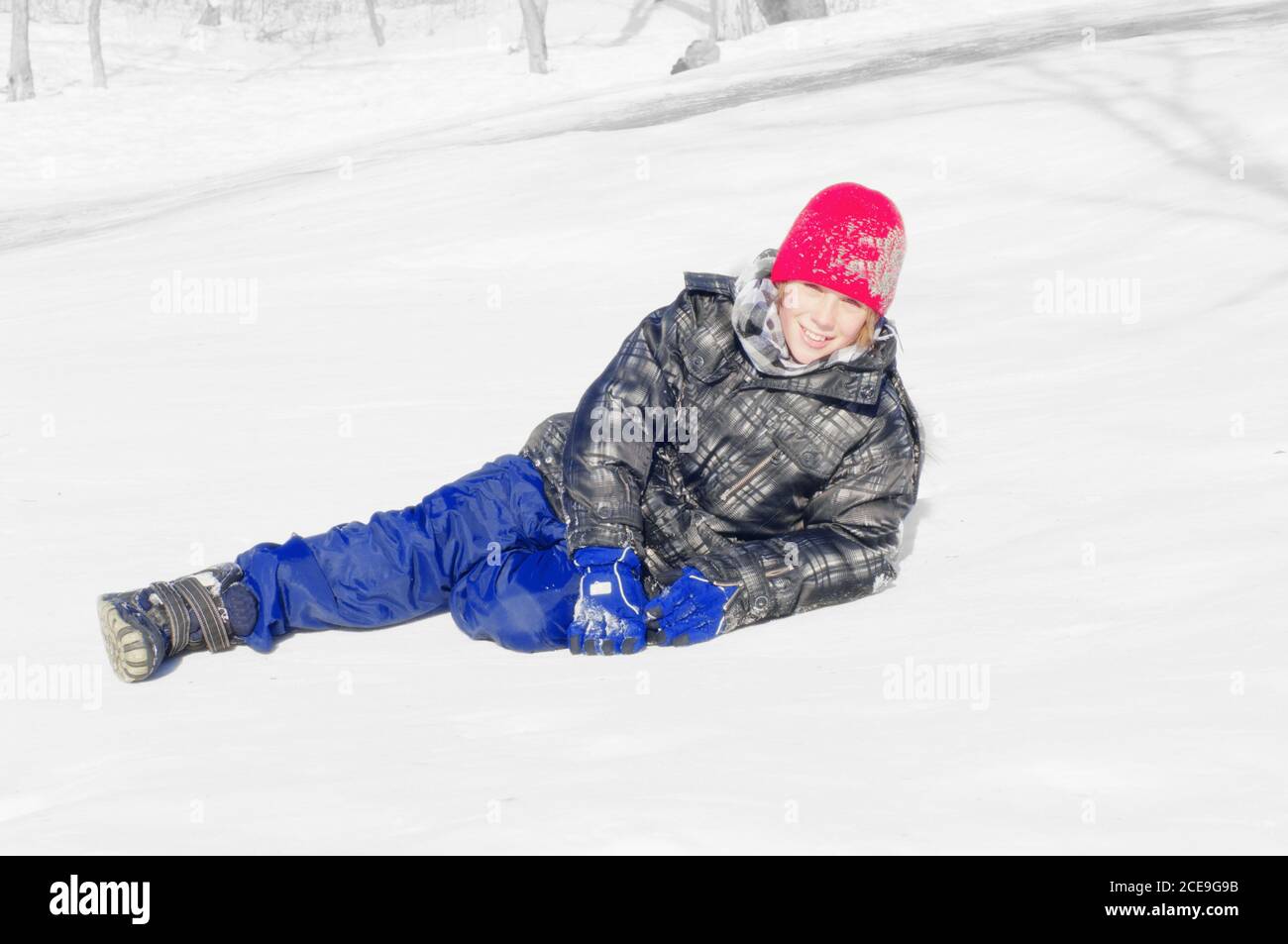 Ragazzo In neve Foto Stock