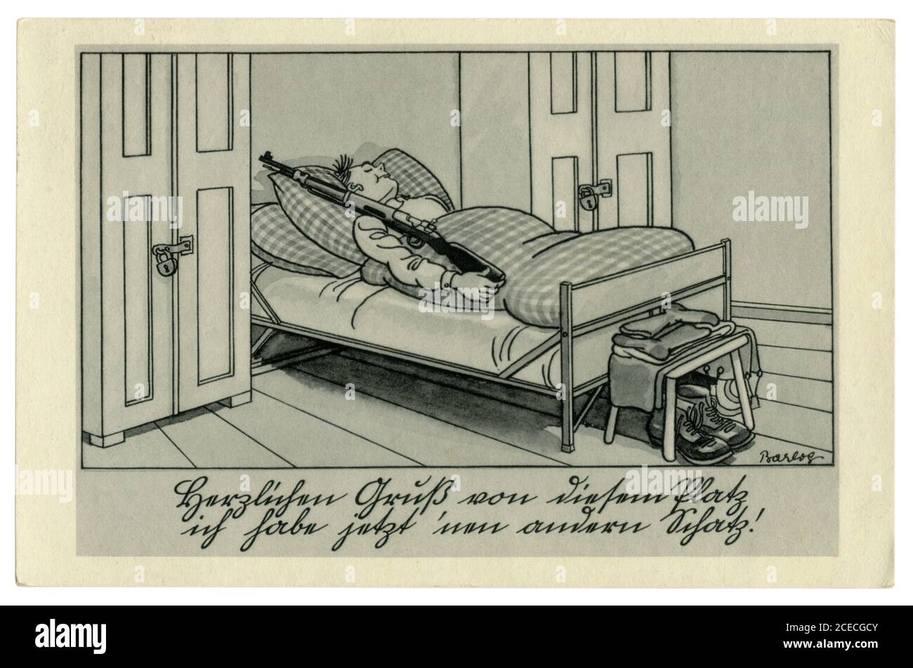 Cartolina storica tedesca: Il soldato è addormentato, il servizio è attivo. Dorme in servizio con un fucile nel suo letto, serie satirica, di Barlog, 1939 Foto Stock