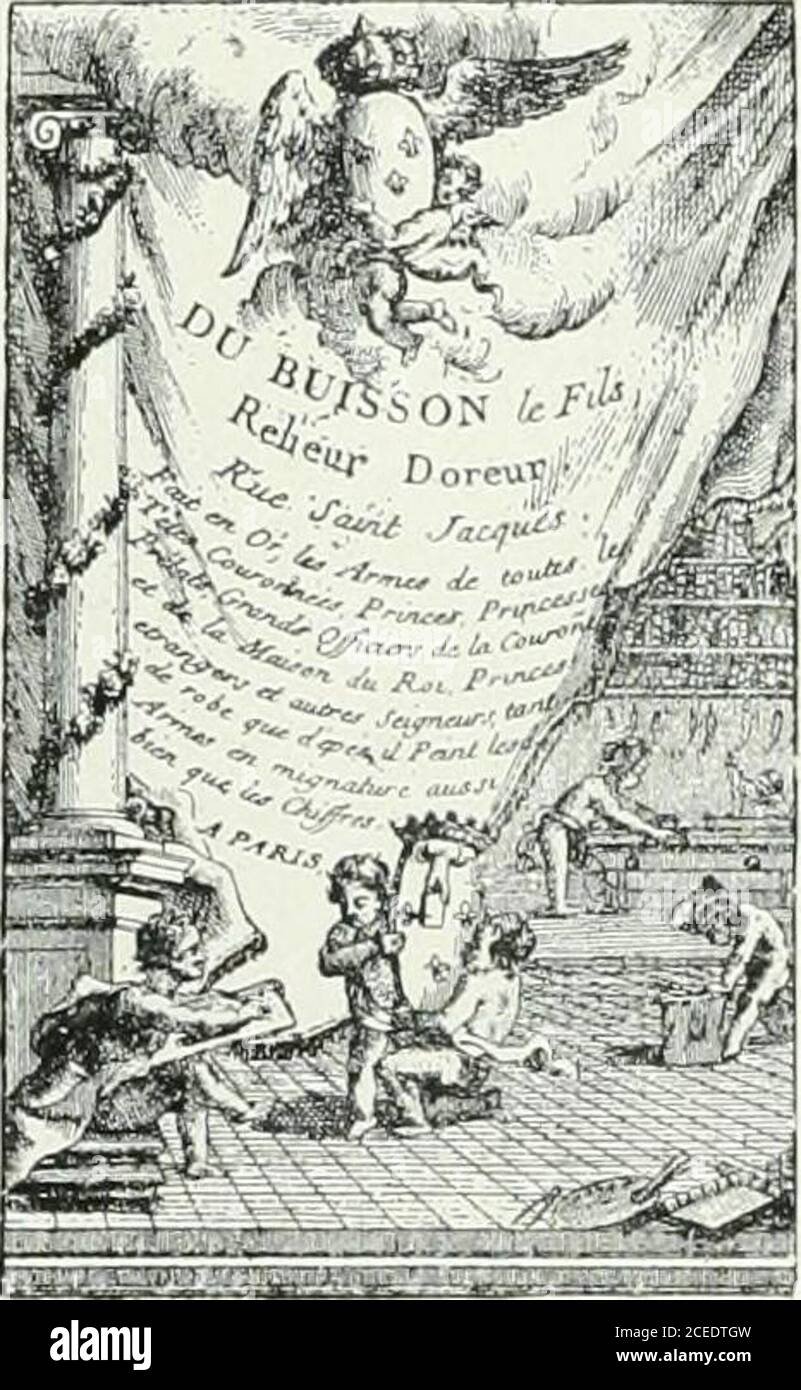 . La librairie, l'édition musicale, la presse, la reliure, l'affiche à l'exposition universelle de 1900. Recueil précédé d'une notice historique par Lucien Layus. BEHURE DE L OLVRAGE DE HENRI MATTllIEWS SUR LA RELIUREESESécalée par Léon Clruel pour le lirolier-Club de New-York. Sensiblement identiques à celles des Pays voisins. La reliure com- U 82 RELIURE merciale et le cartonnage ont pris pendant ces dernières annéesune grande extension ; à certains genres de reliure et de carton-nage se sostitue depuis peu de temps la reliure soule en pleinepeau très séduisante et dun prix de revient peu él Foto Stock