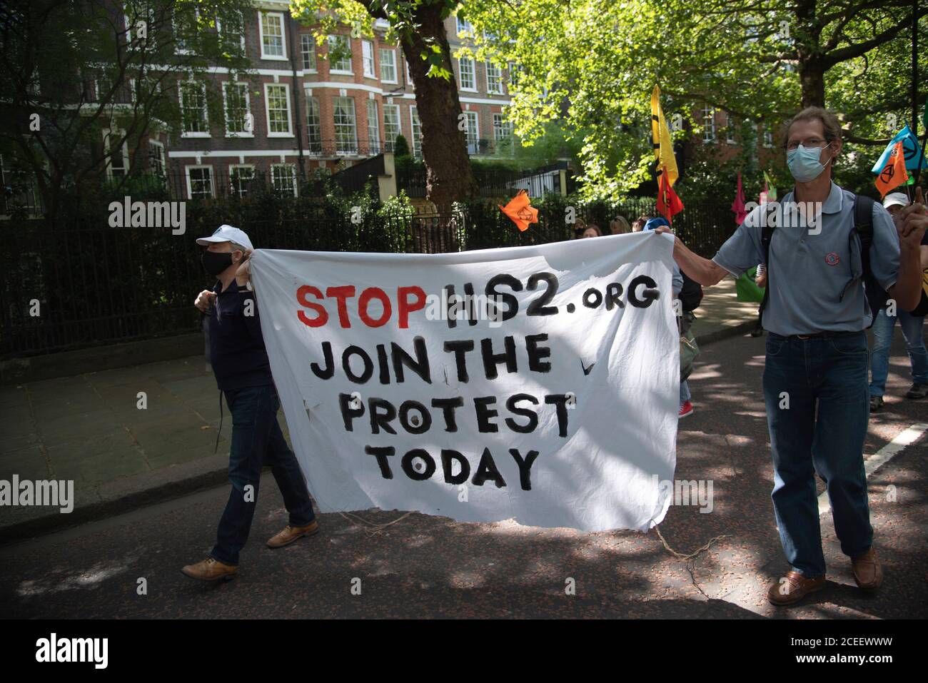 Estinzione dei manifestanti della ribellione nei pressi di Buckingham Palace nel centro di Londra, Regno Unito, il 1° settembre 2020. Il gruppo ambientale sta pianificando una settimana di azioni di protesta nella capitale. (Foto di Claire Doherty/Sipa USA) Foto Stock