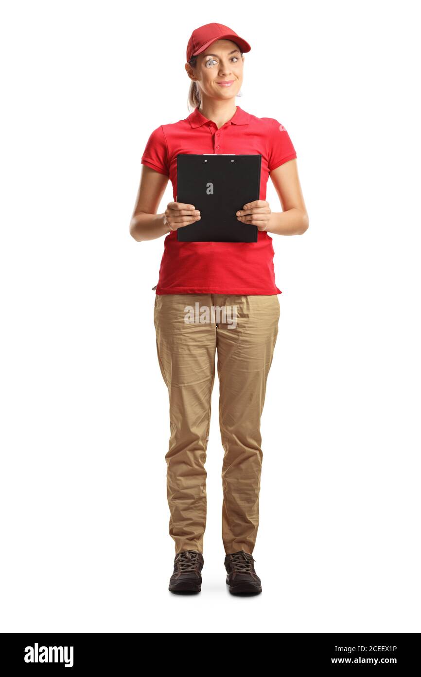 Consegna donna in possesso di un documento e una clipboard isolato su sfondo bianco Foto Stock