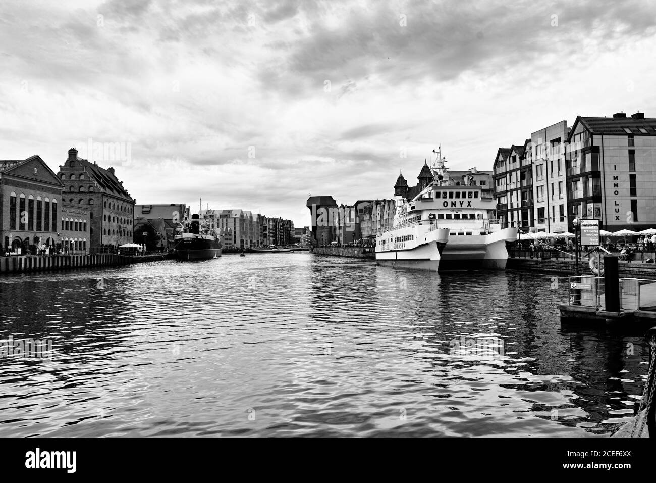 Vista sulle acque interne del porto marittimo di Danzica, Polonia. Golfo di Danzica, Mar Baltico. Foto Stock