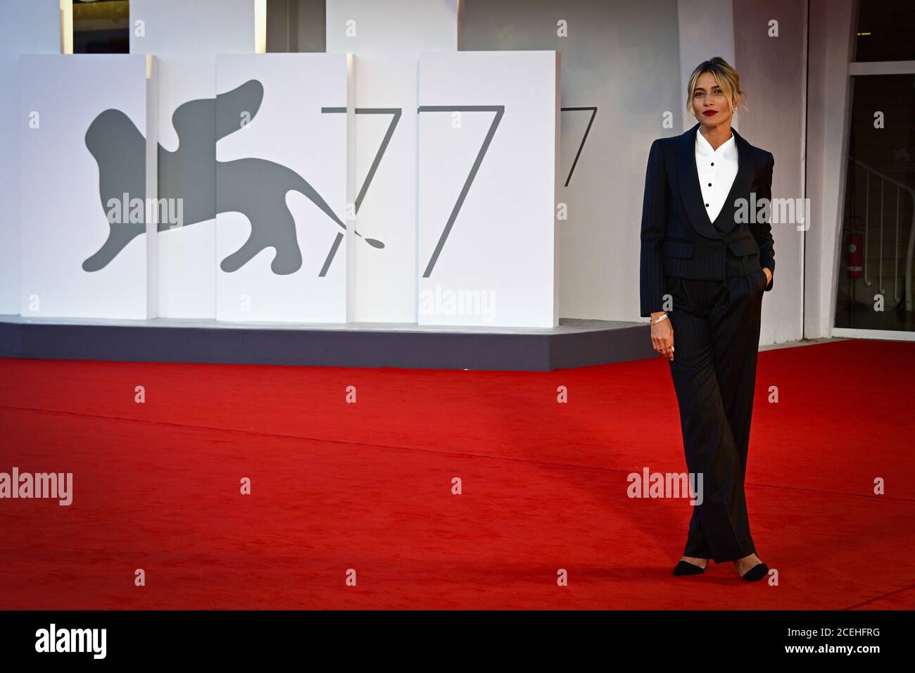 Lido di Venezia, Venezia, Italia, 01 Set 2020, Anna Foglietta durante la Master of Ceremonies e sponsor del 77° Festival del Cinema di Venezia, News - Credit: LM/Daniele Cifalà/Alamy Live News Foto Stock