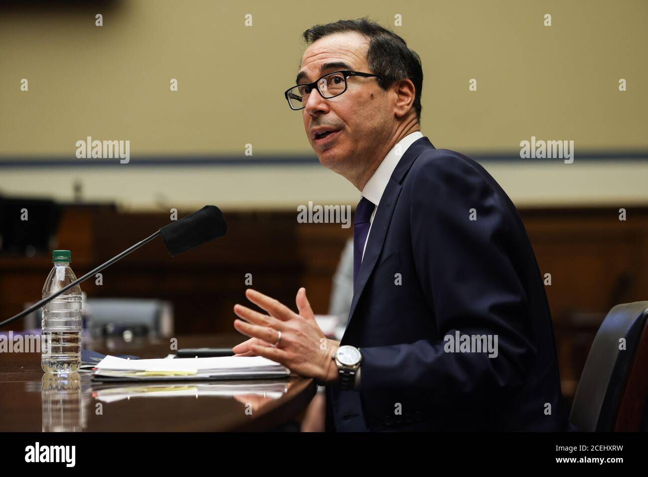 Washington, Stati Uniti. 01 settembre 2020. Il Segretario DEL Tesoro AMERICANO Steven Mnuchin testimonia dinanzi alla sottocommissione di selezione della Camera sulla crisi di Coronavirus su Capitol Hill a Washington, DC il 1 settembre 2020. Foto in piscina di Graeme Jennings/UPI Credit: UPI/Alamy Live News Foto Stock
