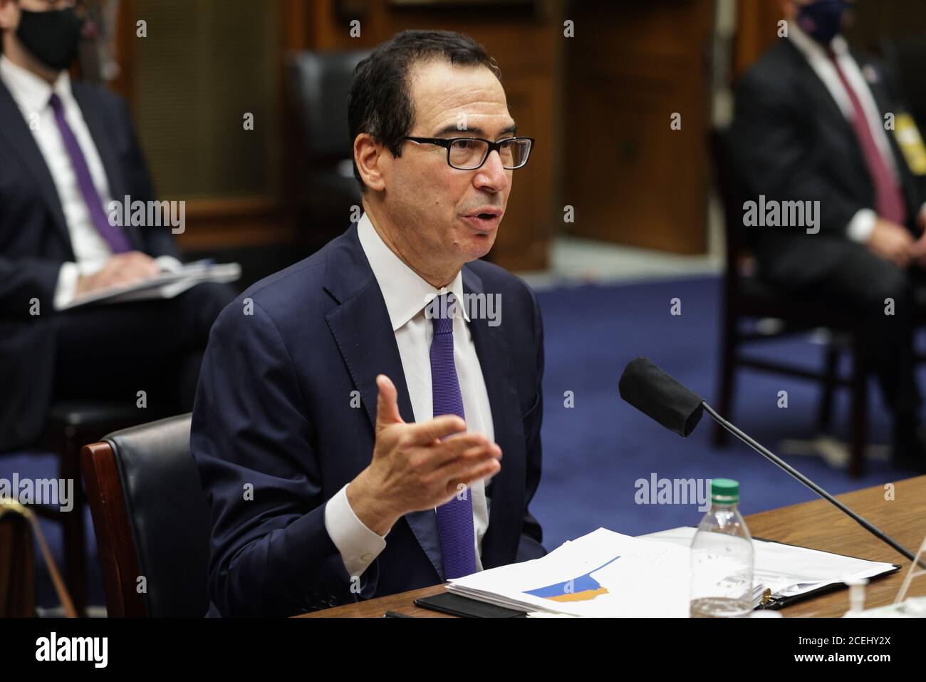 Washington, Stati Uniti. 01 settembre 2020. Il Segretario DEL Tesoro AMERICANO Steven Mnuchin testimonia dinanzi alla sottocommissione di selezione della Camera sulla crisi di Coronavirus su Capitol Hill a Washington, DC il 1 settembre 2020. Foto in piscina di Graeme Jennings/UPI Credit: UPI/Alamy Live News Foto Stock