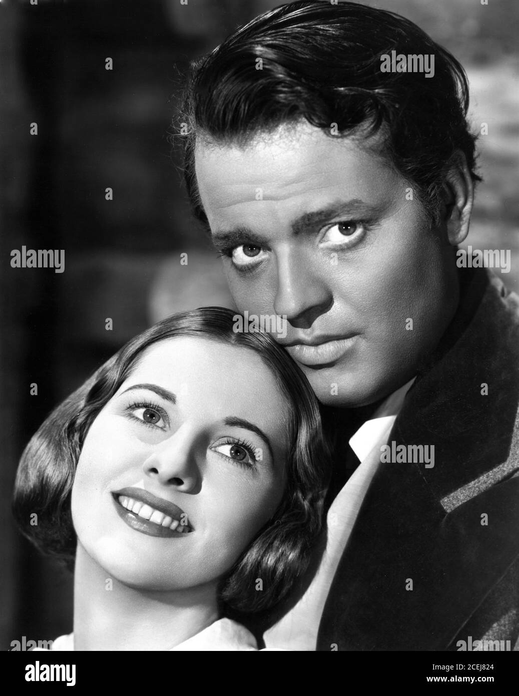 JOAN FONTAINE come Jane Eyre e ORSON WELLES come Edward Rochester in JANE EYRE 1943 regista ROBERT STEVENSON libro Charlotte La sceneggiatura di Bronte Aldous Huxley John Houseman e Robert Stevenson Bernard Herrmann 20 ° secolo Fox Foto Stock