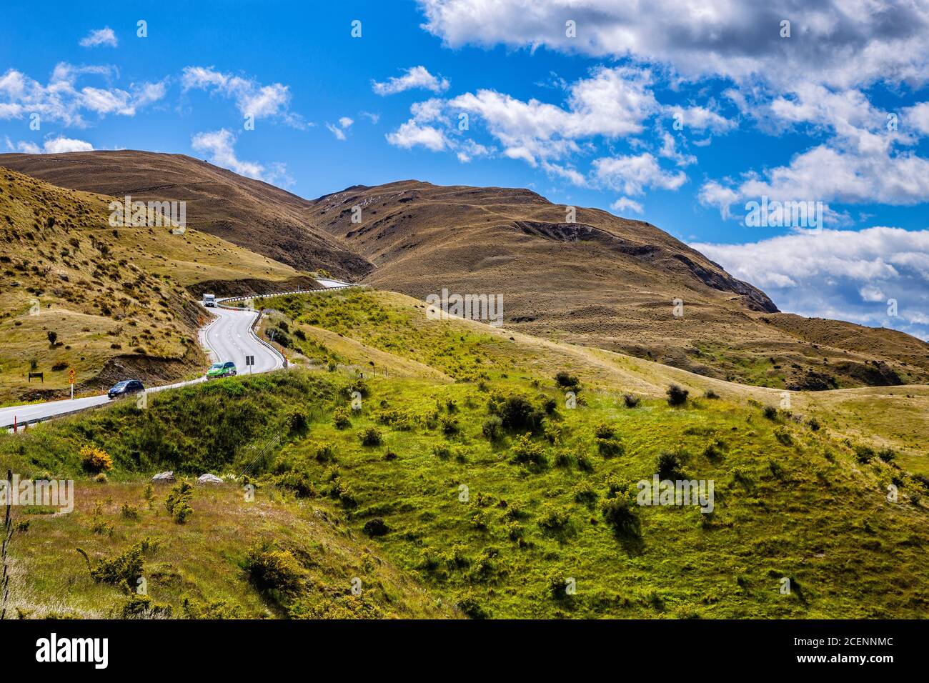 Crown Range Road, Otago, Isola del Sud, Nuova Zelanda, Oceania. Foto Stock