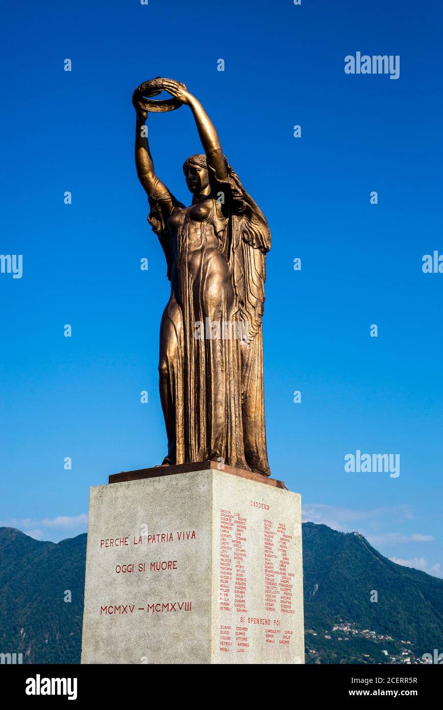 Memoriale di guerra per i soldati caduti nella prima guerra mondiale, Verbania, Italia Foto Stock