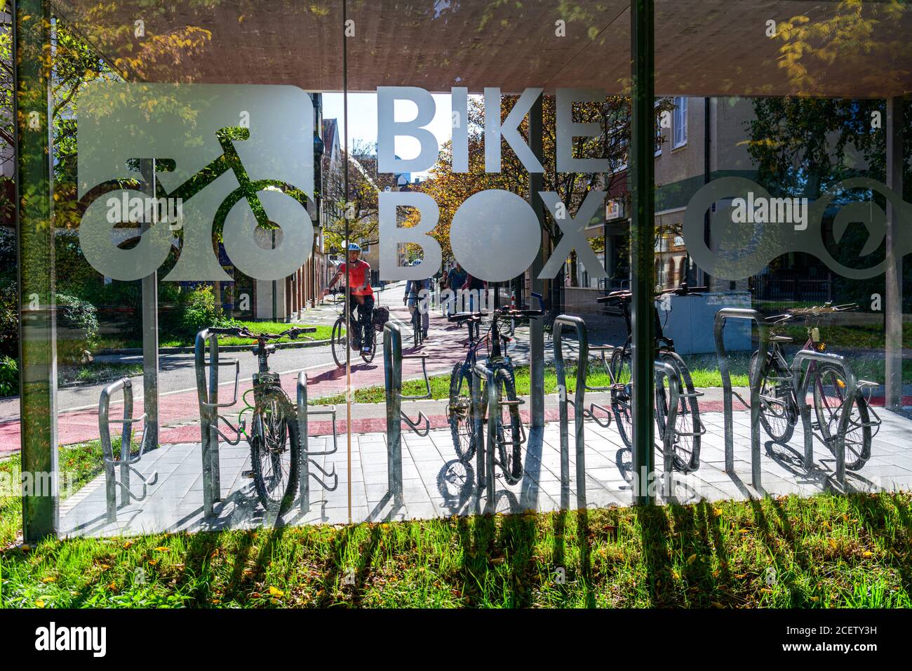 Concetto urbano per la mobilità in bicicletta Foto Stock