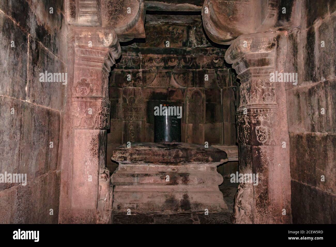 virupaksha tempio Pattadakal shivlinga in metodologia indù. E' uno dei siti Patrimonio dell'Umanita' dell'UNESCO e complesso del VII e VIII secolo CE Hindu A. Foto Stock