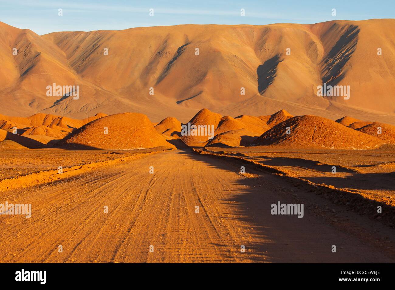 Una bella strada Foto Stock