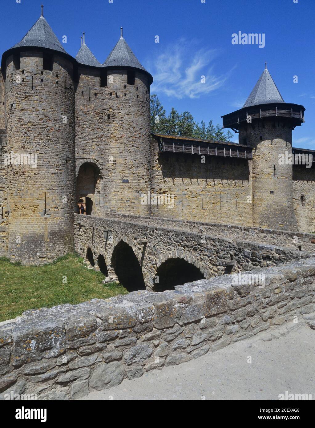 Ingresso principale della città fortificata di Carcassonne, area Languedoc Francia Foto Stock