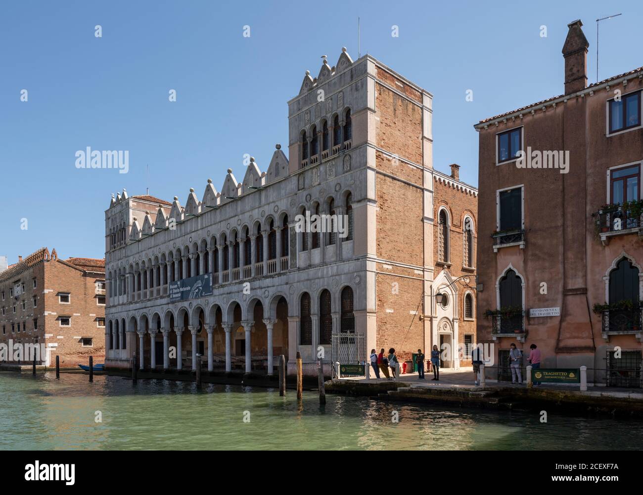 Venedig, Paläste am Canal Grande, Fontego dei Turchi (ital. Fondaco dei Turchi), reicht bis etwa 1225 zurück Foto Stock